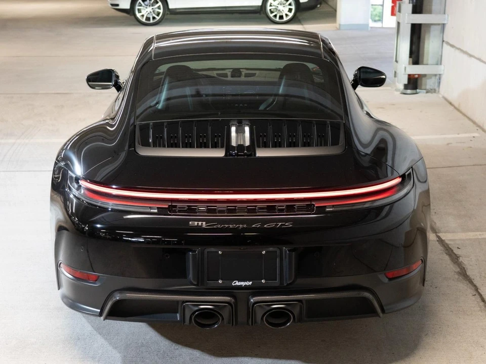 2026 Porsche 911 - Image 11 of 27