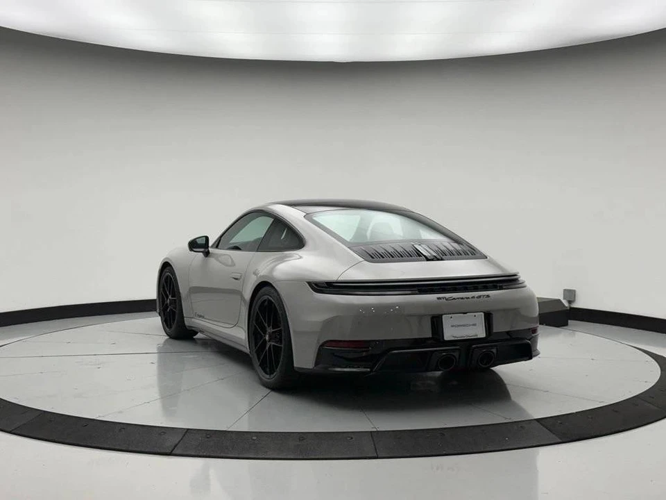 2026 Porsche 911 - Image 3 of 5
