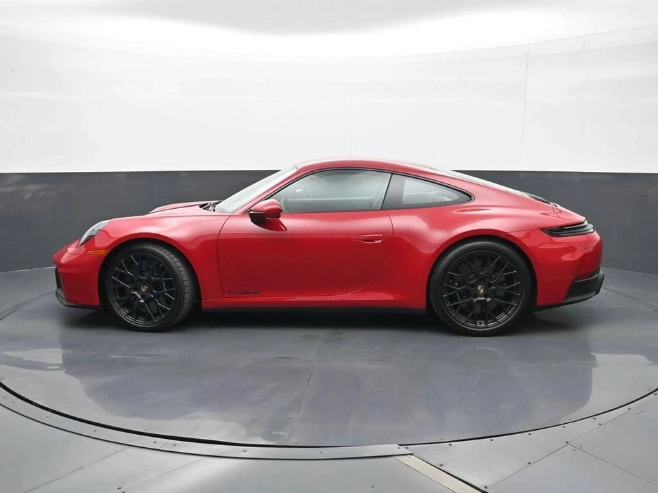 2026 Porsche 911 - Image 2 of 4