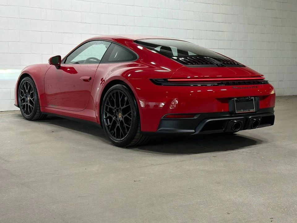 2026 Porsche 911 - Image 3 of 5