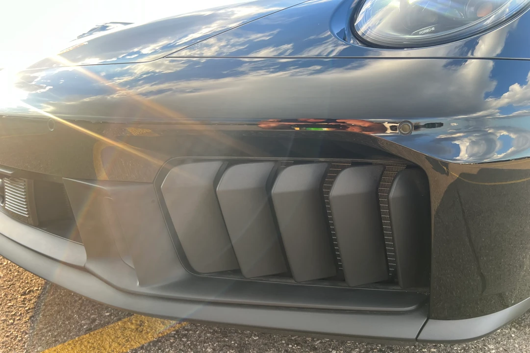 2026 Porsche 911 - Image 29 of 31