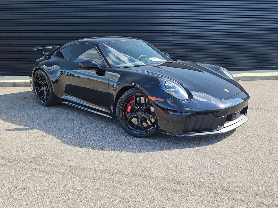 2026 Porsche 911 - Image 3 of 5