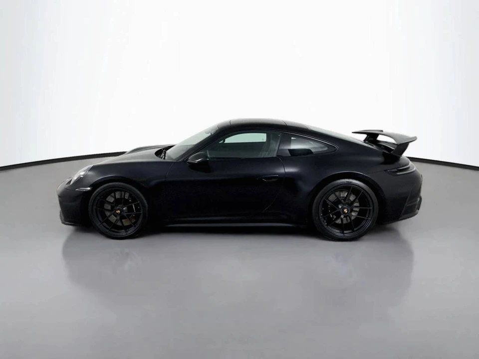 2026 Porsche 911 - Image 2 of 4