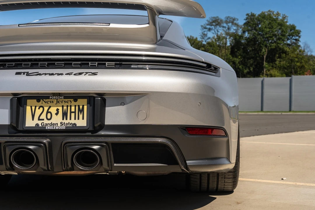 2026 Porsche 911 - Image 27 of 31