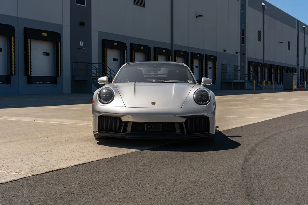 2026 Porsche 911 - Image 3 of 31