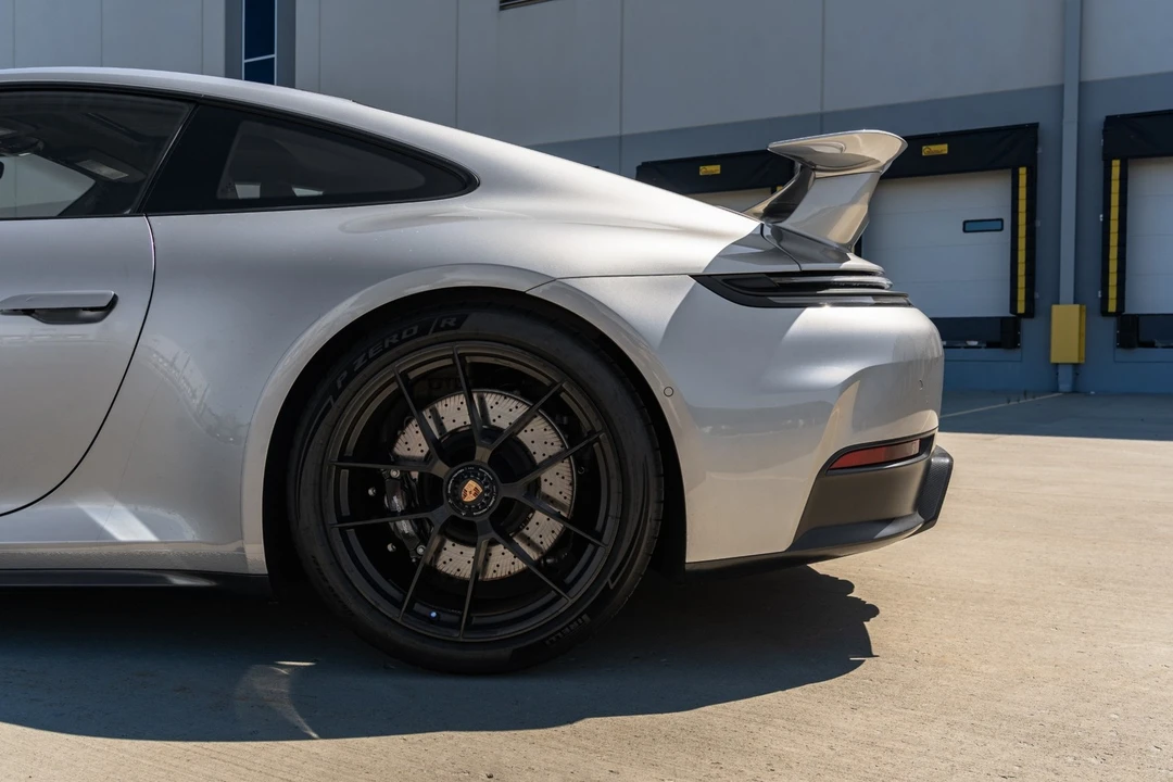 2026 Porsche 911 - Image 17 of 31