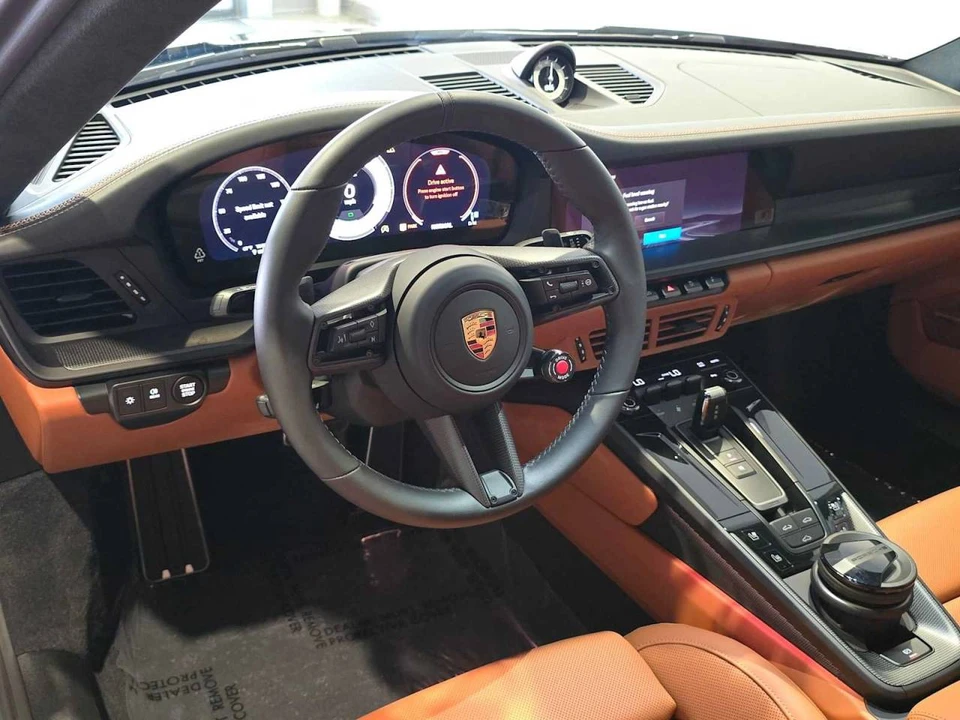 2026 Porsche 911 - Image 4 of 4
