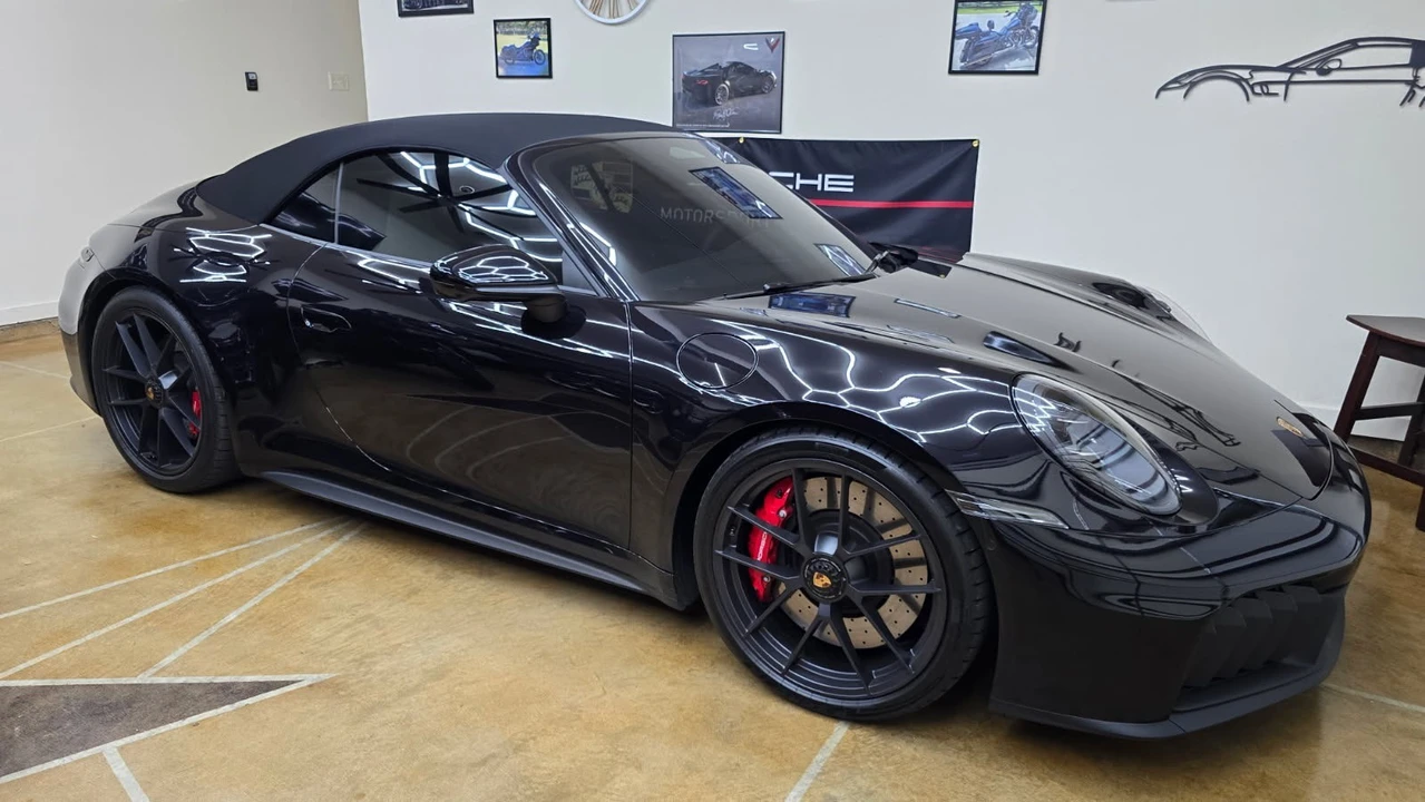 2026 Porsche 911 - Image 2 of 19