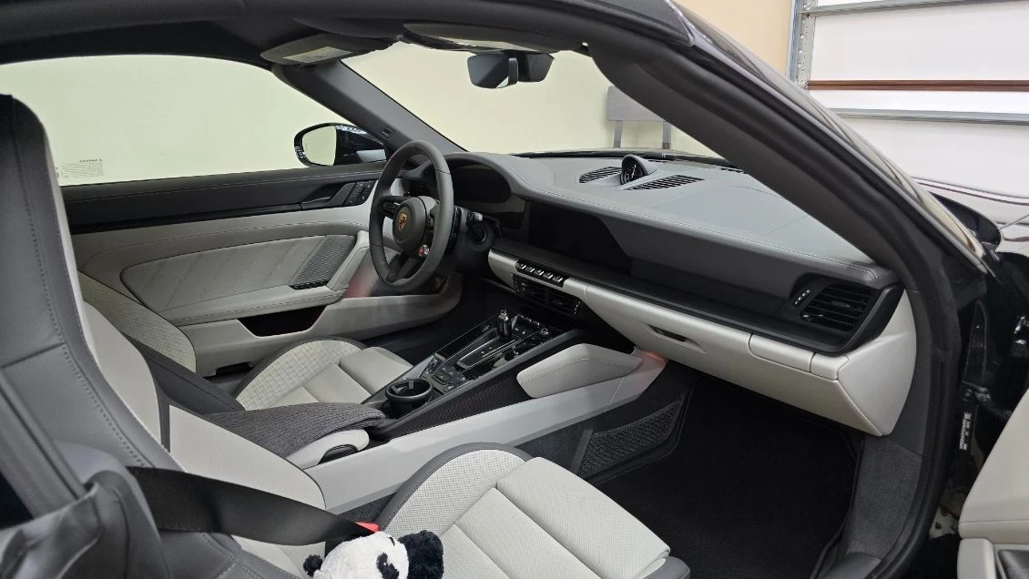 2026 Porsche 911 - Image 11 of 19