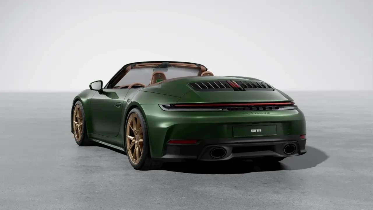 2026 Porsche 911 - Image 24 of 30