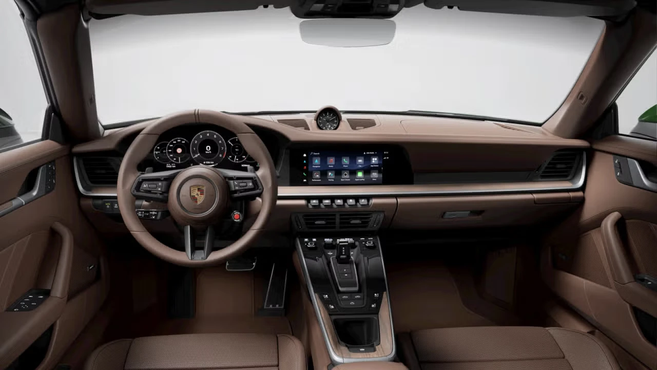 2026 Porsche 911 - Image 28 of 30