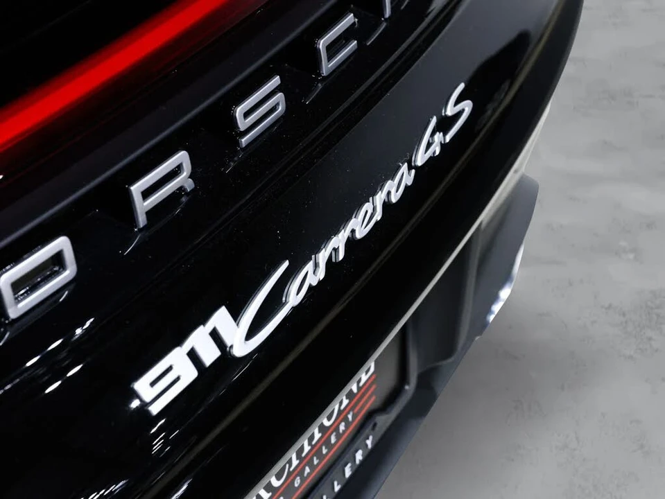 2026 Porsche 992 Carrera 4S - Image 17 of 31