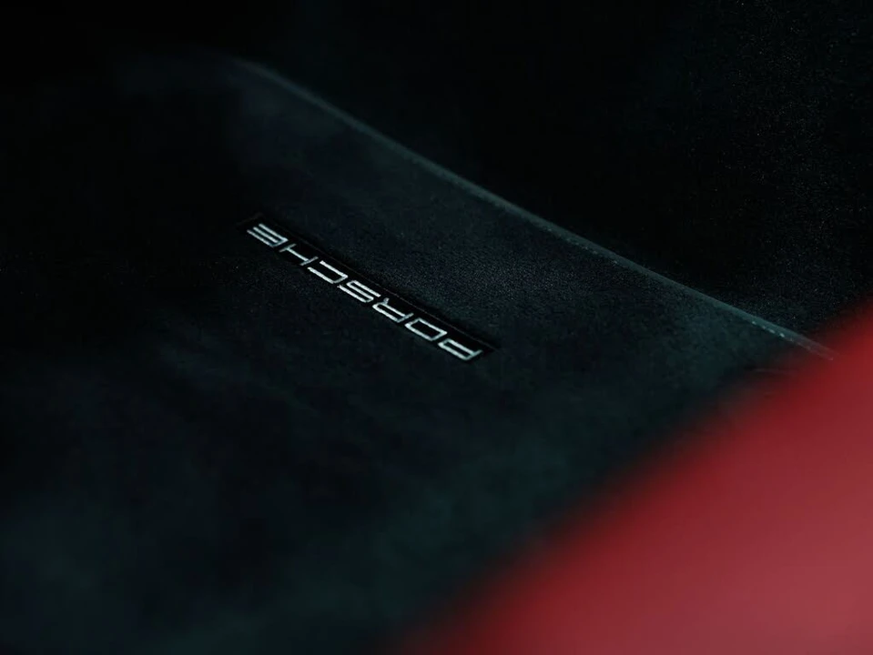 2026 Porsche 992 Carrera 4S - Image 21 of 31
