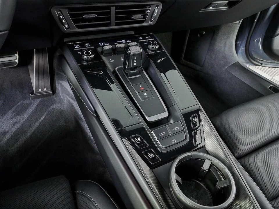 2026 Porsche 992 Carrera 4S - Image 19 of 31
