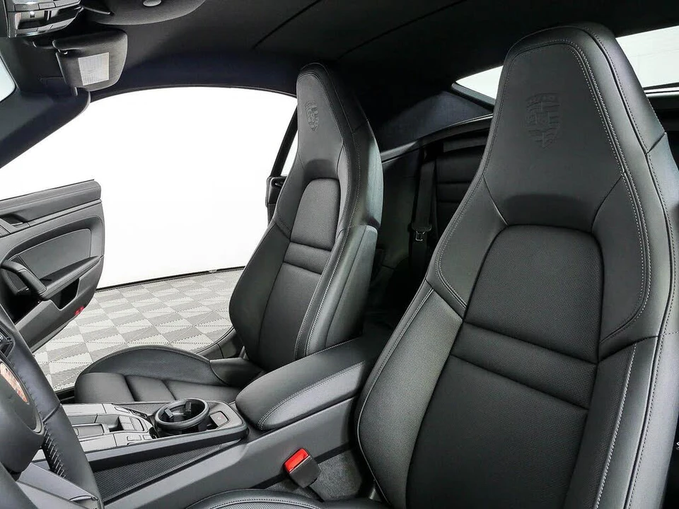 2026 Porsche 992 Carrera 4S - Image 5 of 31