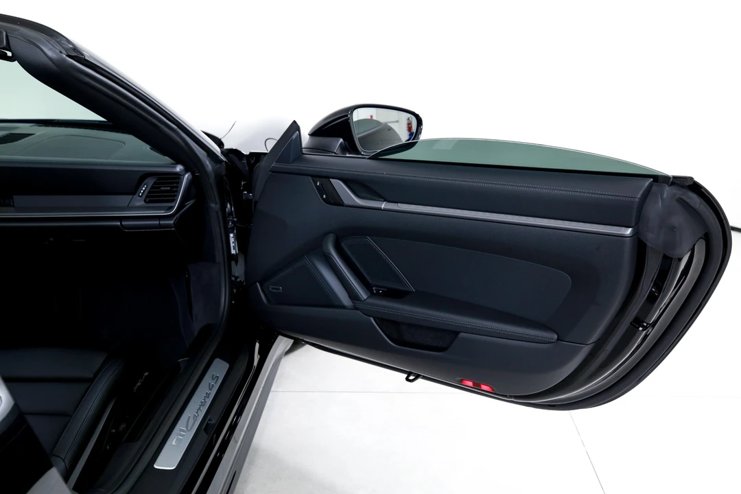 2026 Porsche 992 Carrera 4S - Image 20 of 31