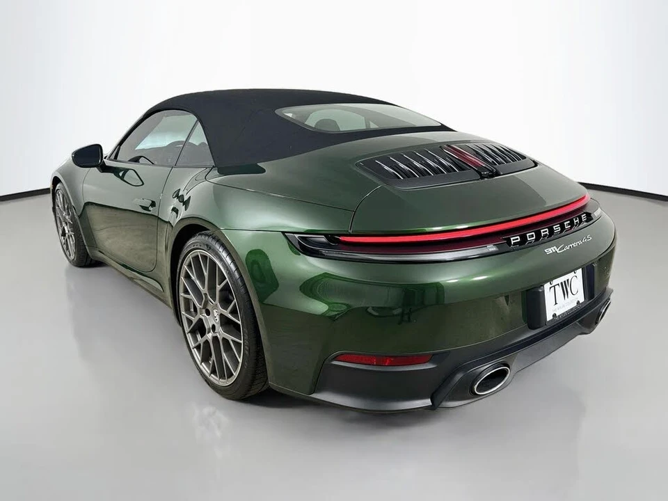 2026 Porsche 992 Carrera 4S - Image 7 of 31