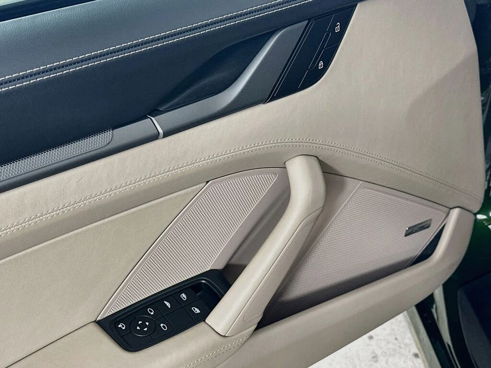 2026 Porsche 992 Carrera 4S - Image 17 of 31