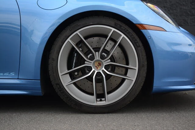 2026 Porsche 992 Carrera 4S - Image 11 of 31