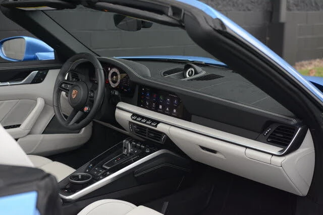 2026 Porsche 992 Carrera 4S - Image 29 of 31