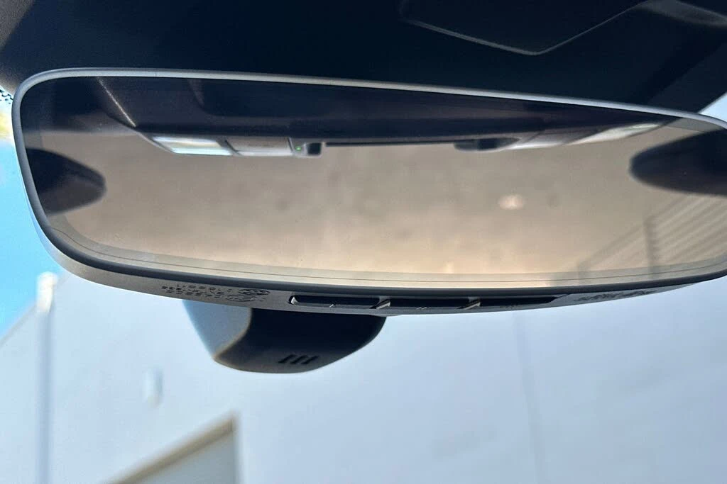 2026 Porsche 992 Carrera 4S - Image 22 of 31
