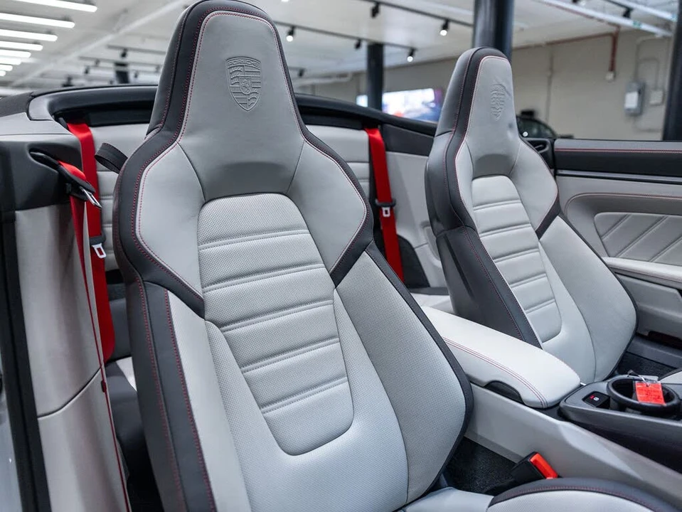 2026 Porsche 992 Carrera 4S - Image 31 of 31