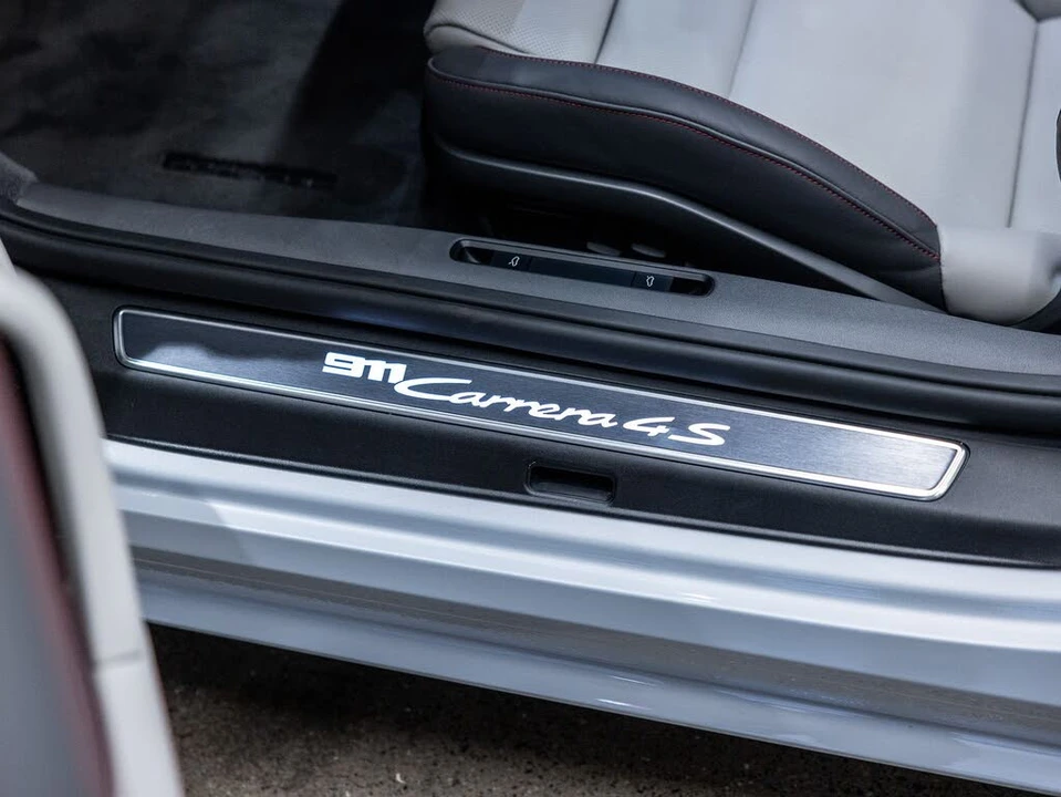 2026 Porsche 992 Carrera 4S - Image 27 of 31