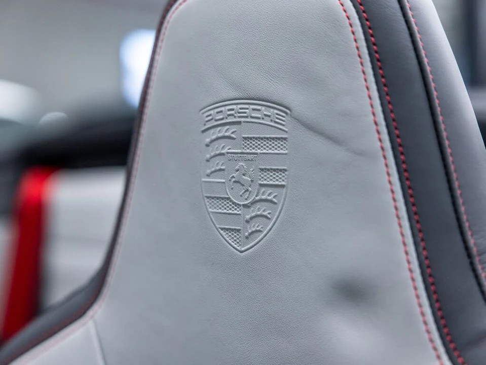 2026 Porsche 992 Carrera 4S - Image 28 of 31