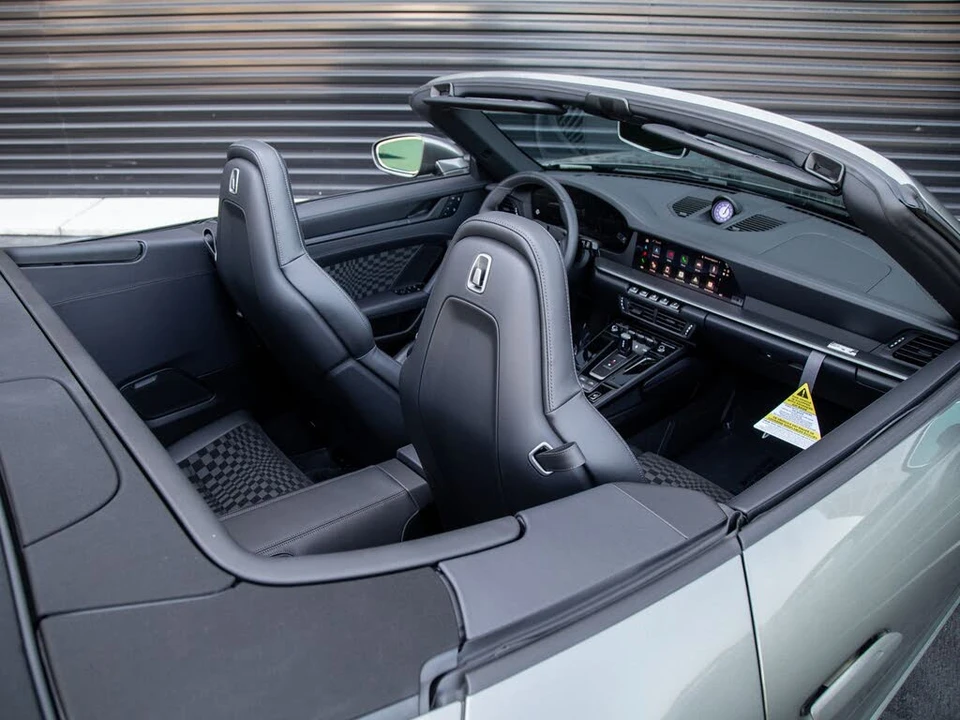 2026 Porsche 992 Carrera 4S - Image 27 of 29