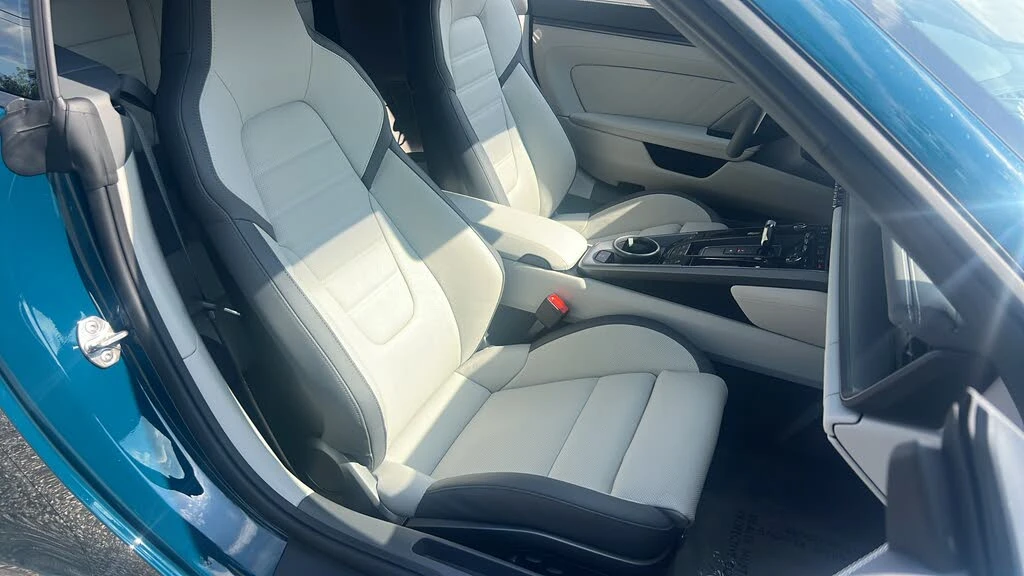 2026 Porsche 992 Carrera 4S - Image 21 of 31