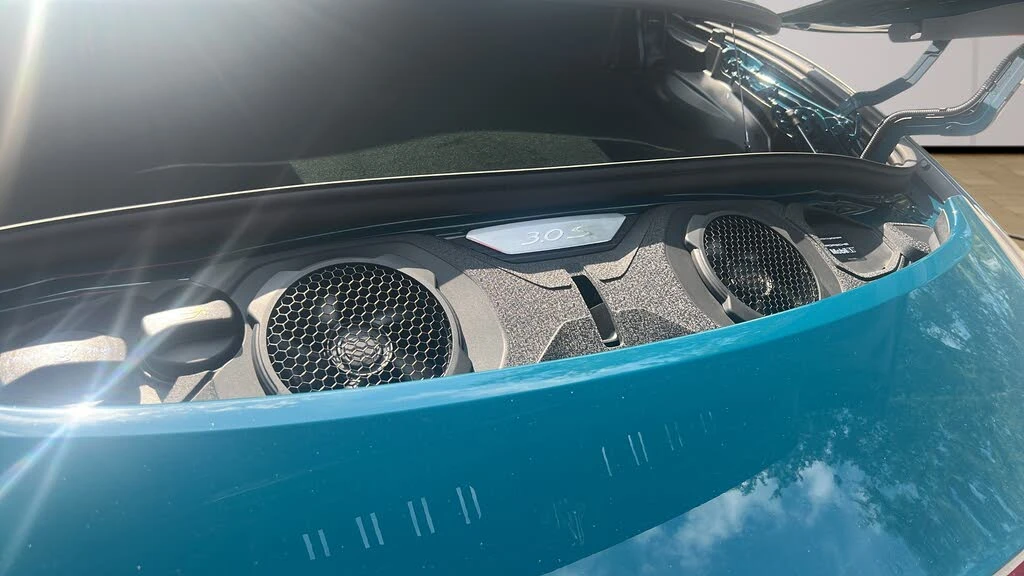 2026 Porsche 992 Carrera 4S - Image 18 of 31