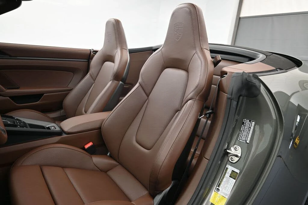 2026 Porsche 992 Carrera 4S - Image 5 of 6