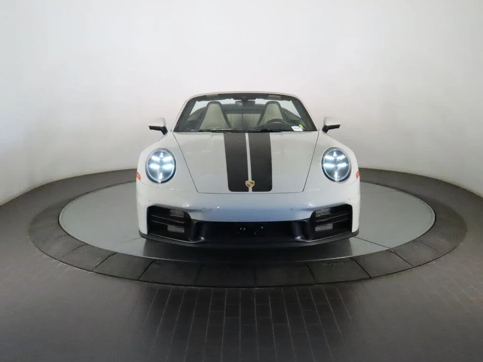 2026 Porsche 992 Carrera 4S - Image 18 of 31
