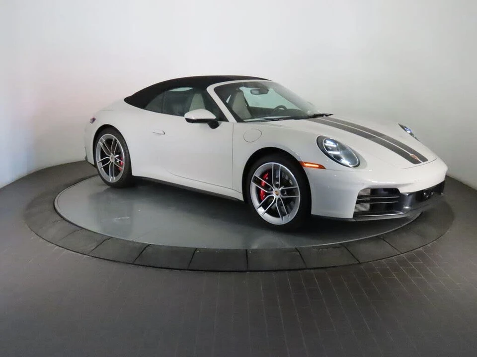 2026 Porsche 992 Carrera 4S - Image 9 of 31