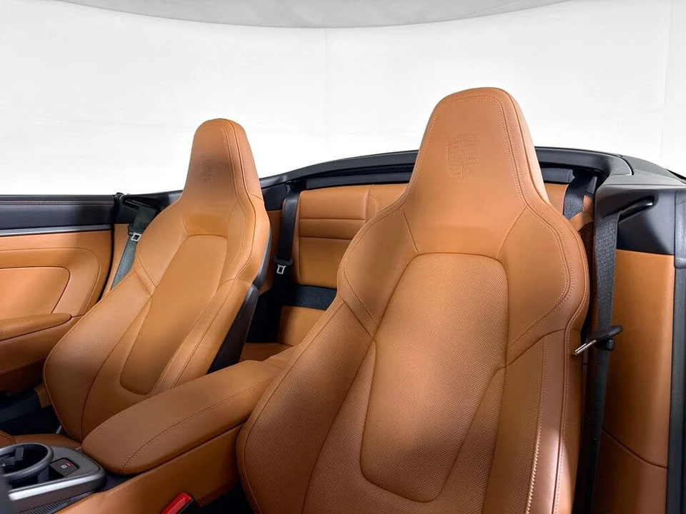 2026 Porsche 992 Carrera 4S - Image 5 of 31