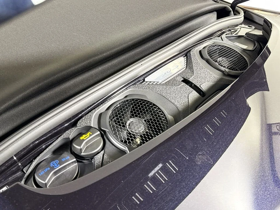 2026 Porsche 992 Carrera 4S - Image 29 of 31