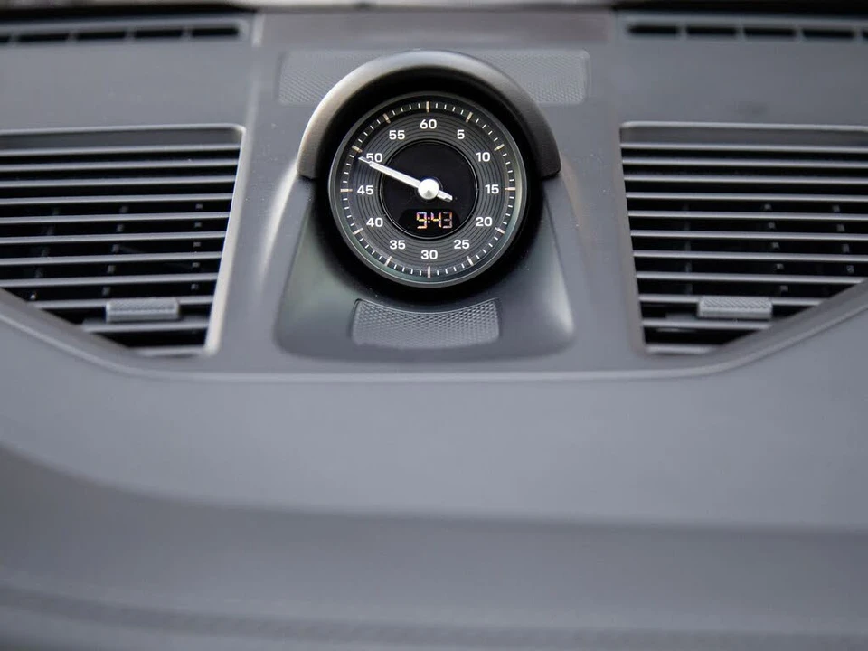 2026 Porsche 992 Carrera 4S - Image 23 of 29