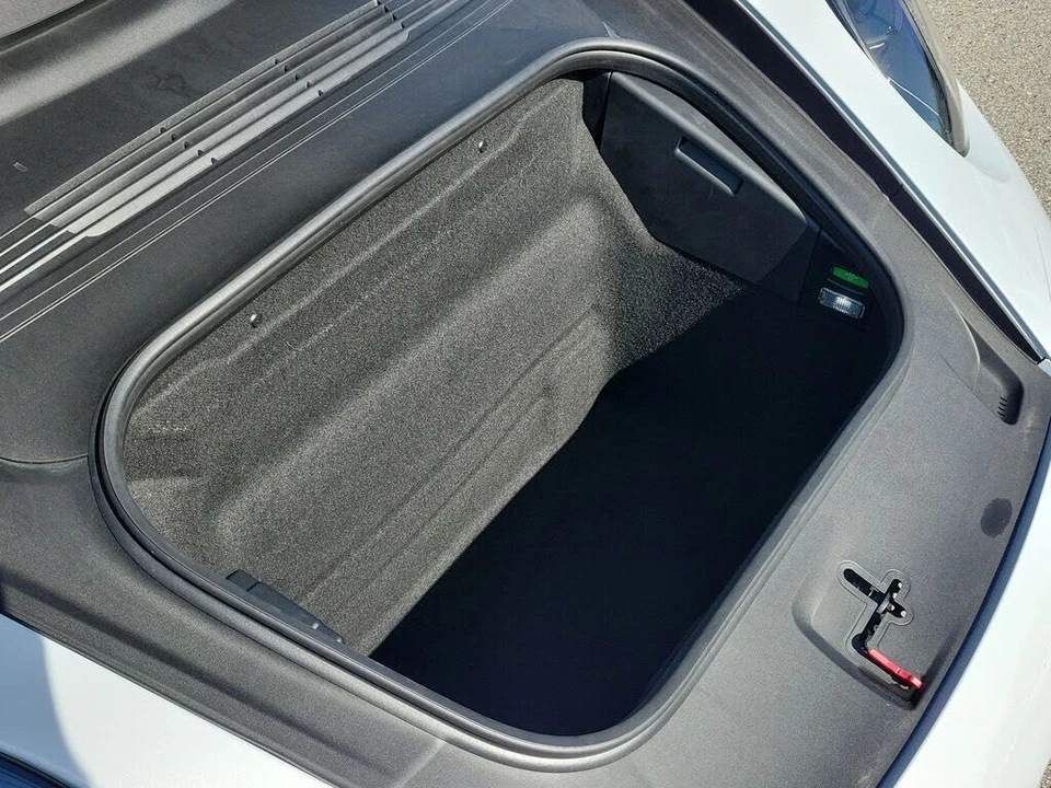 2026 Porsche 992 Carrera 4S - Image 17 of 31