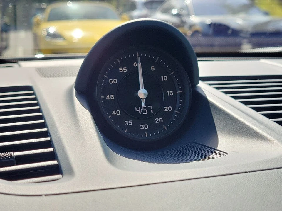 2026 Porsche 992 Carrera 4S - Image 30 of 31