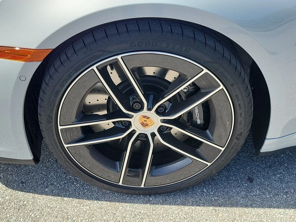 2026 Porsche 992 Carrera 4S - Image 12 of 31