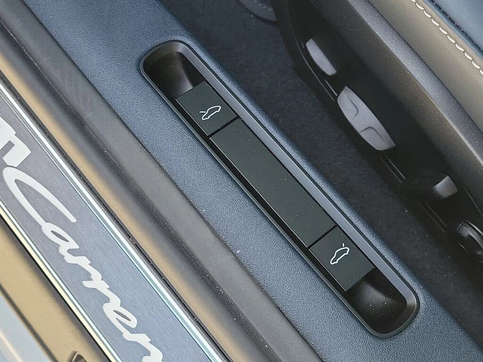 2026 Porsche 992 Carrera 4S - Image 28 of 31