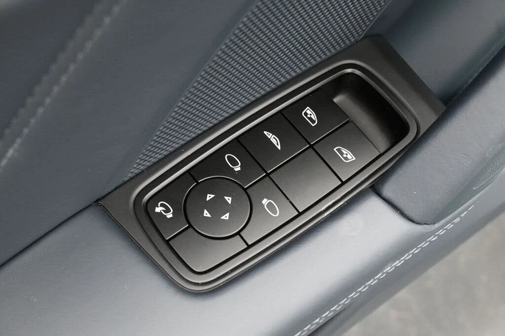 2026 Porsche 992 Carrera 4S - Image 9 of 27