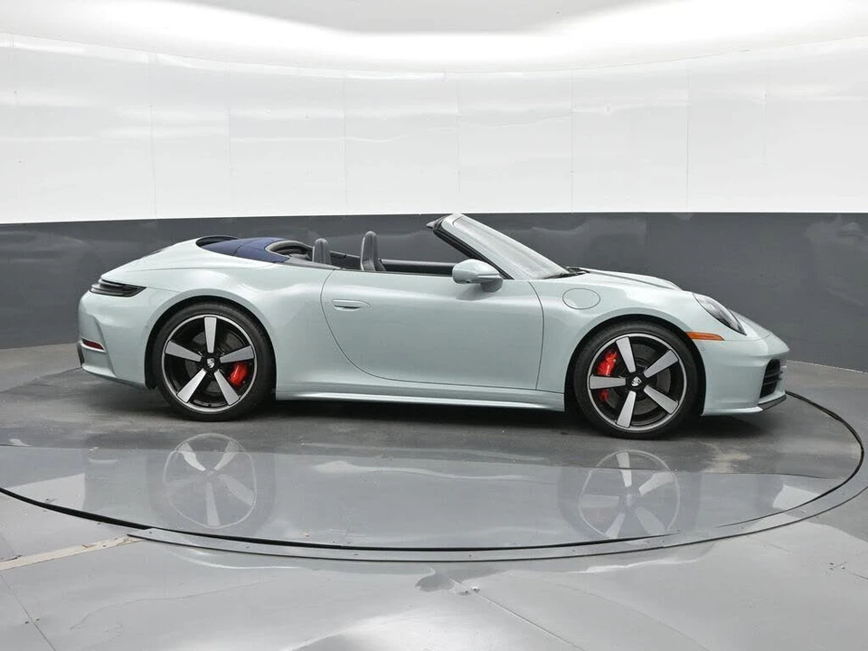 2026 Porsche 992 Carrera 4S - Image 10 of 27
