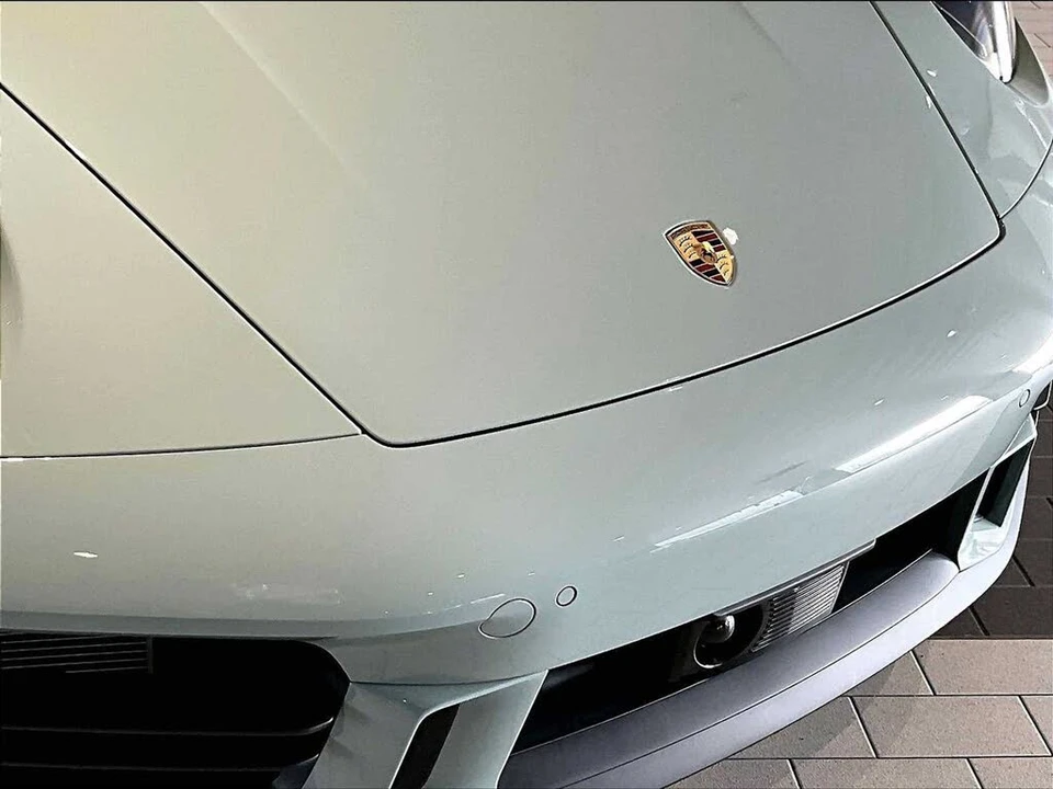 2026 Porsche 992 Carrera 4S - Image 25 of 28