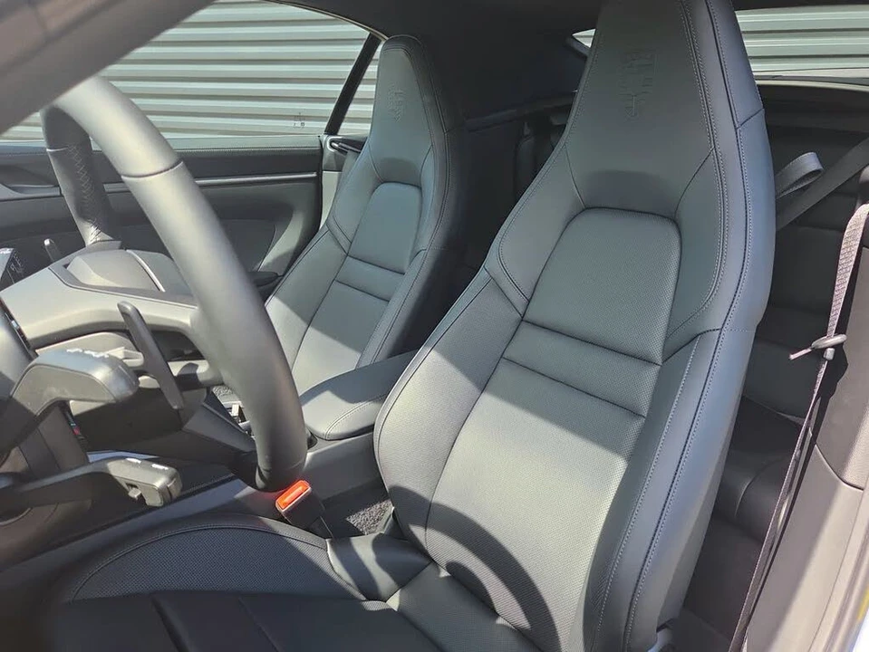 2026 Porsche 992 Carrera 4S - Image 5 of 31