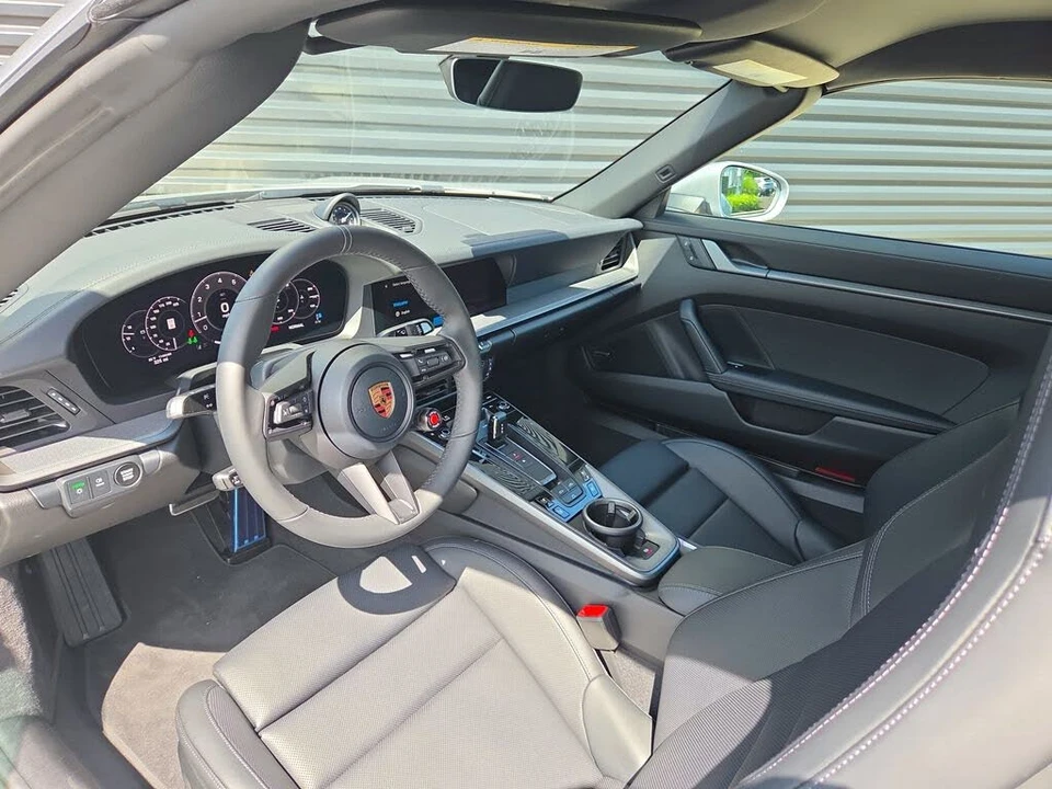 2026 Porsche 992 Carrera 4S - Image 4 of 31