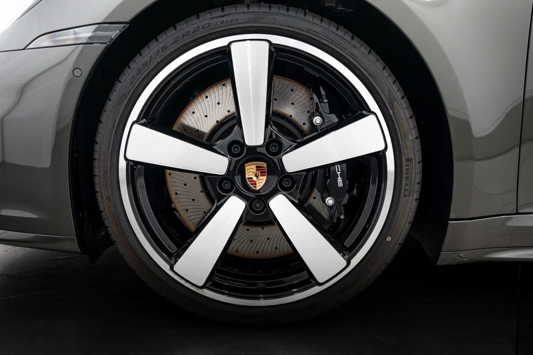2026 Porsche 992 Carrera 4S - Image 11 of 31