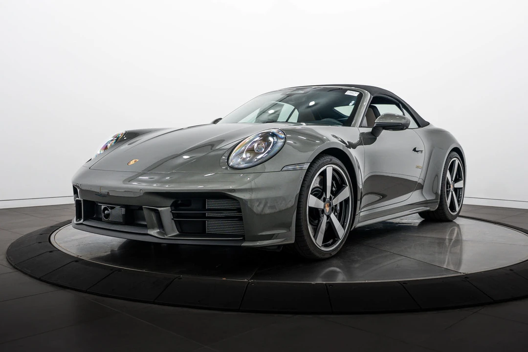 2026 Porsche 992 Carrera 4S - Image 24 of 31