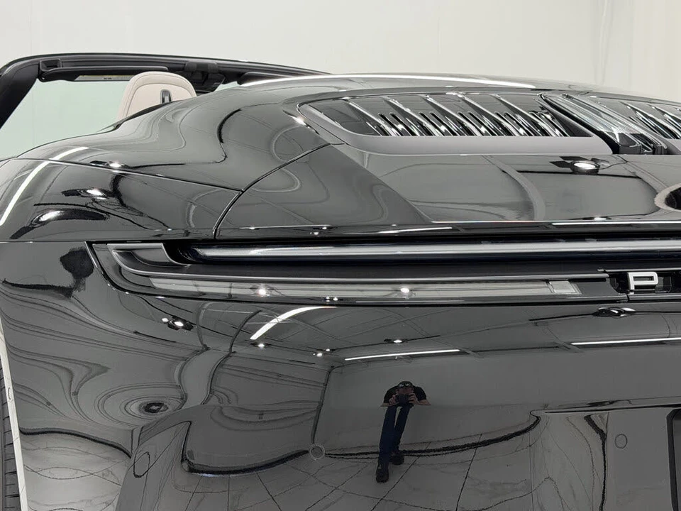 2026 Porsche 992 Carrera 4S - Image 21 of 31