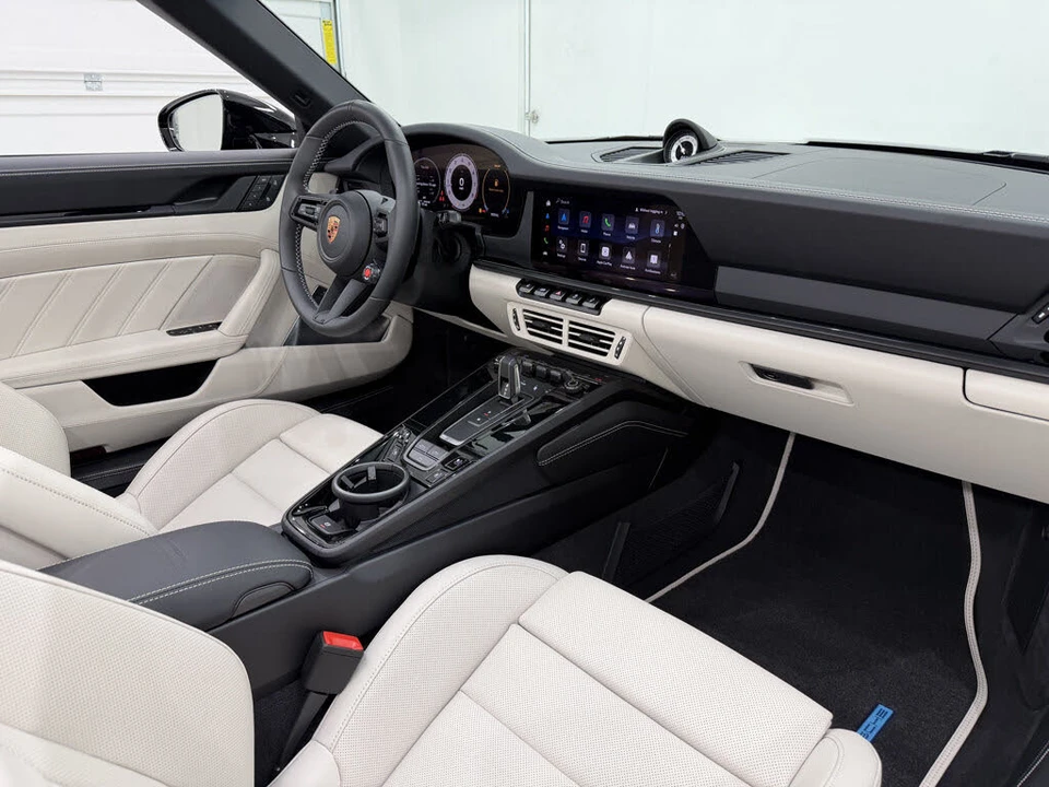 2026 Porsche 992 Carrera 4S - Image 26 of 31